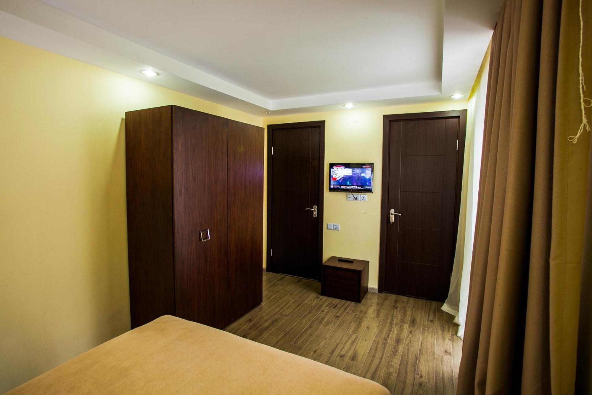 Комплекс Crystal Hill Resort Бакуриани Экстерьер фото