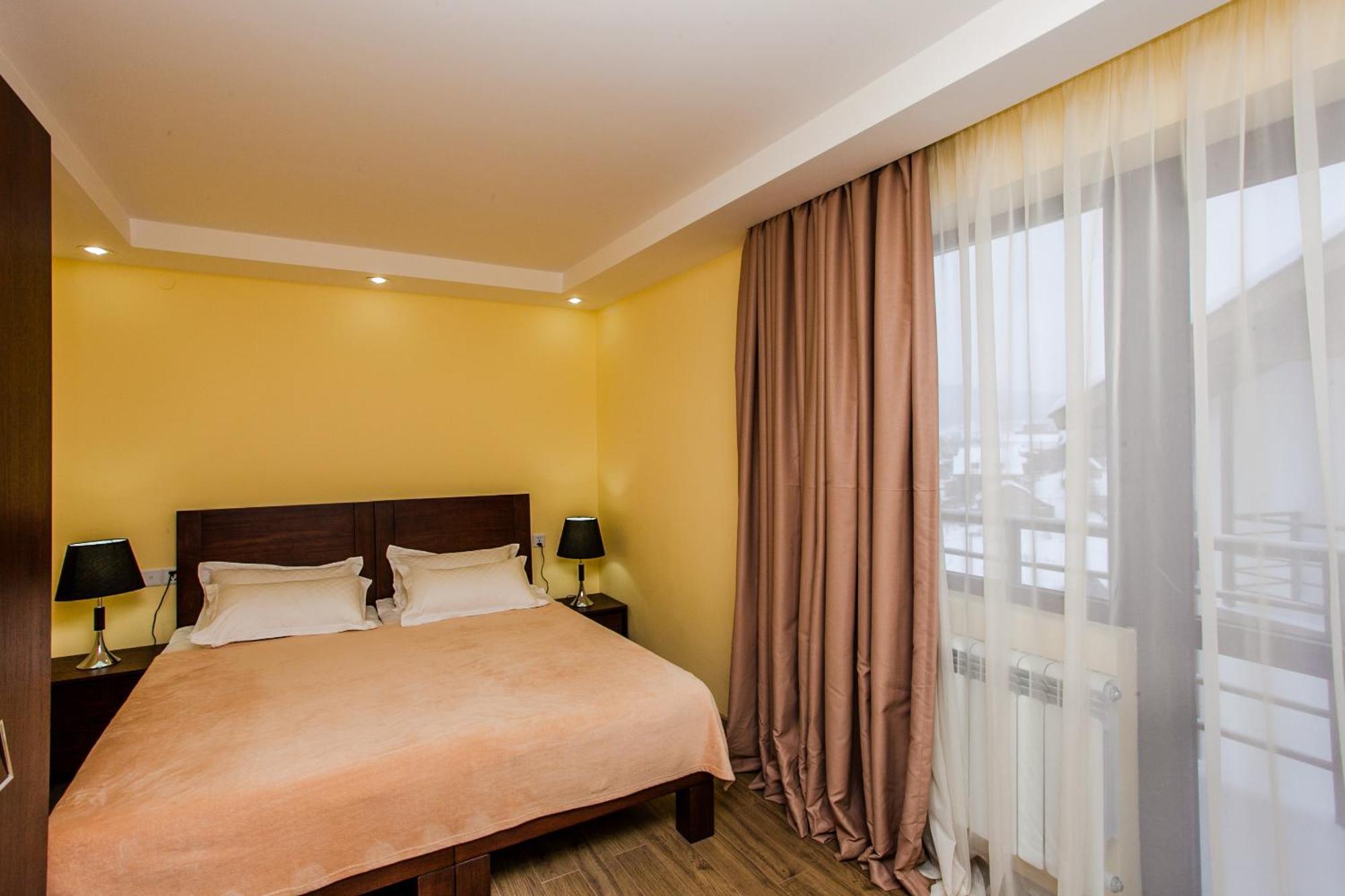 Комплекс Crystal Hill Resort Бакуриани Экстерьер фото